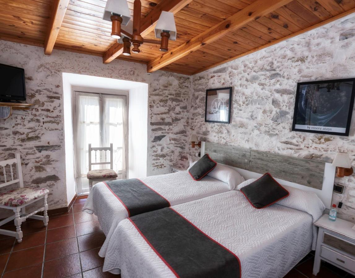 Hotel Las Palmeras By Vivere Stays Zafra Exterior photo